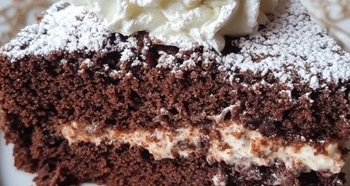 Apfel-Gewürzkuchen – Ein Hauch von Herbst in jedem Bissen!