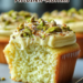 Weiße-Schokolade-Pistazien-Muffins