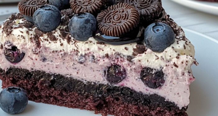 Heidelbeer-Oreo-Torte โ Ein Traum aus Schokolade und Beeren