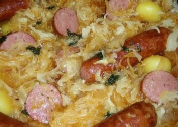 Meine polnische Oma hat das jeden Sonntag gekocht. Ich hatte es 20 Jahre lang nicht gegessen … bis jetzt. Ich habe beim ersten Bissen geweint.