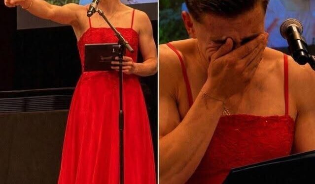 Mein Sohn ging bei seiner Abschlussfeier in einem leuchtend roten Kleid über die Bühne, während das Publikum kicherte – was er dann für mich tat, verschlug mir die Sprache